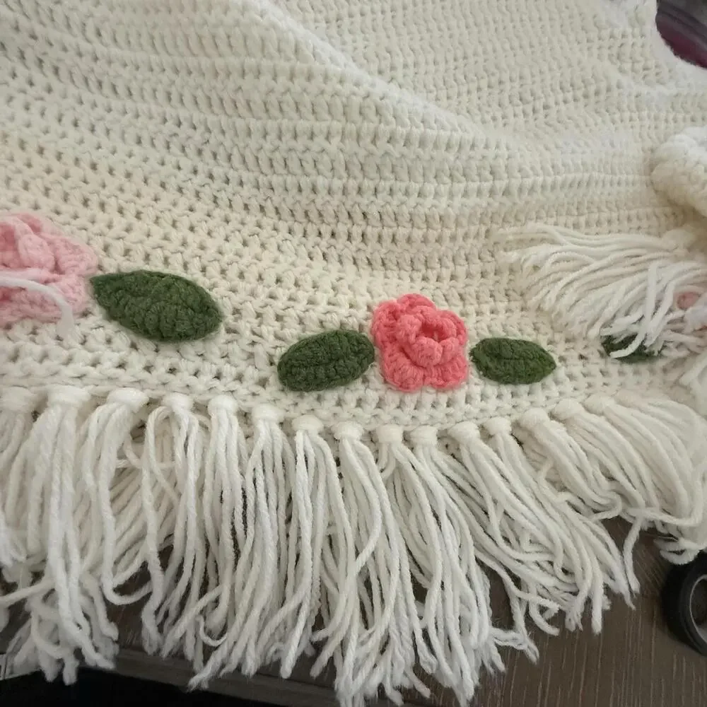 Crocheted Shawl? Couch Throw? Rosettes - Picture 3 of 7